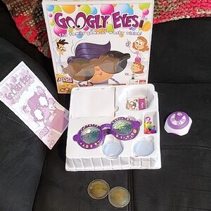 Googly Eyes Family Game